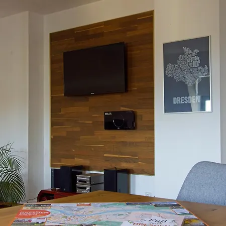 Apartamento Neustadt-aussicht - Grosse Mit Balkon Dresden