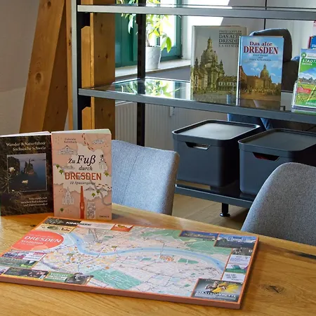 Neustadt-aussicht - Grosse Mit Balkon