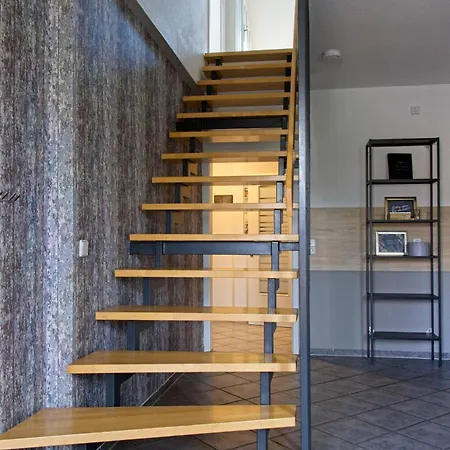 Apartment Neustadt-aussicht - Große Mit Balkon *
